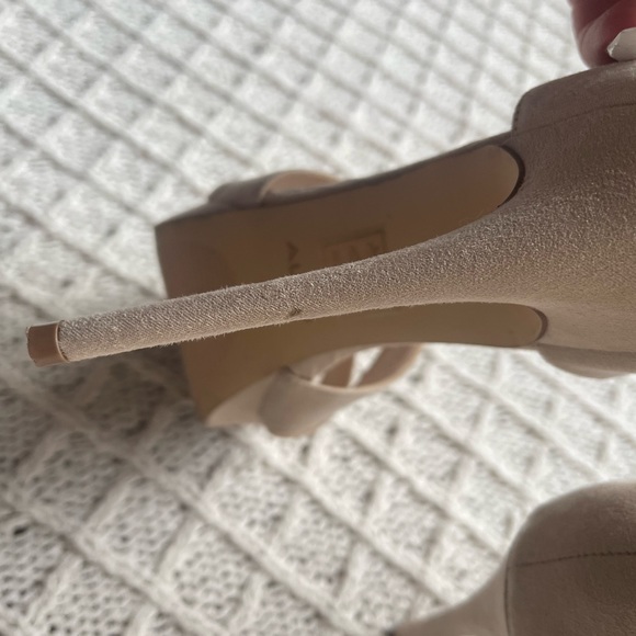 Aldo nude suede heels - Picture 4 of 6